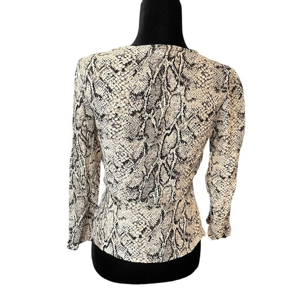 Reformation Jenna Snake Skin Top - Picture 9 of 10